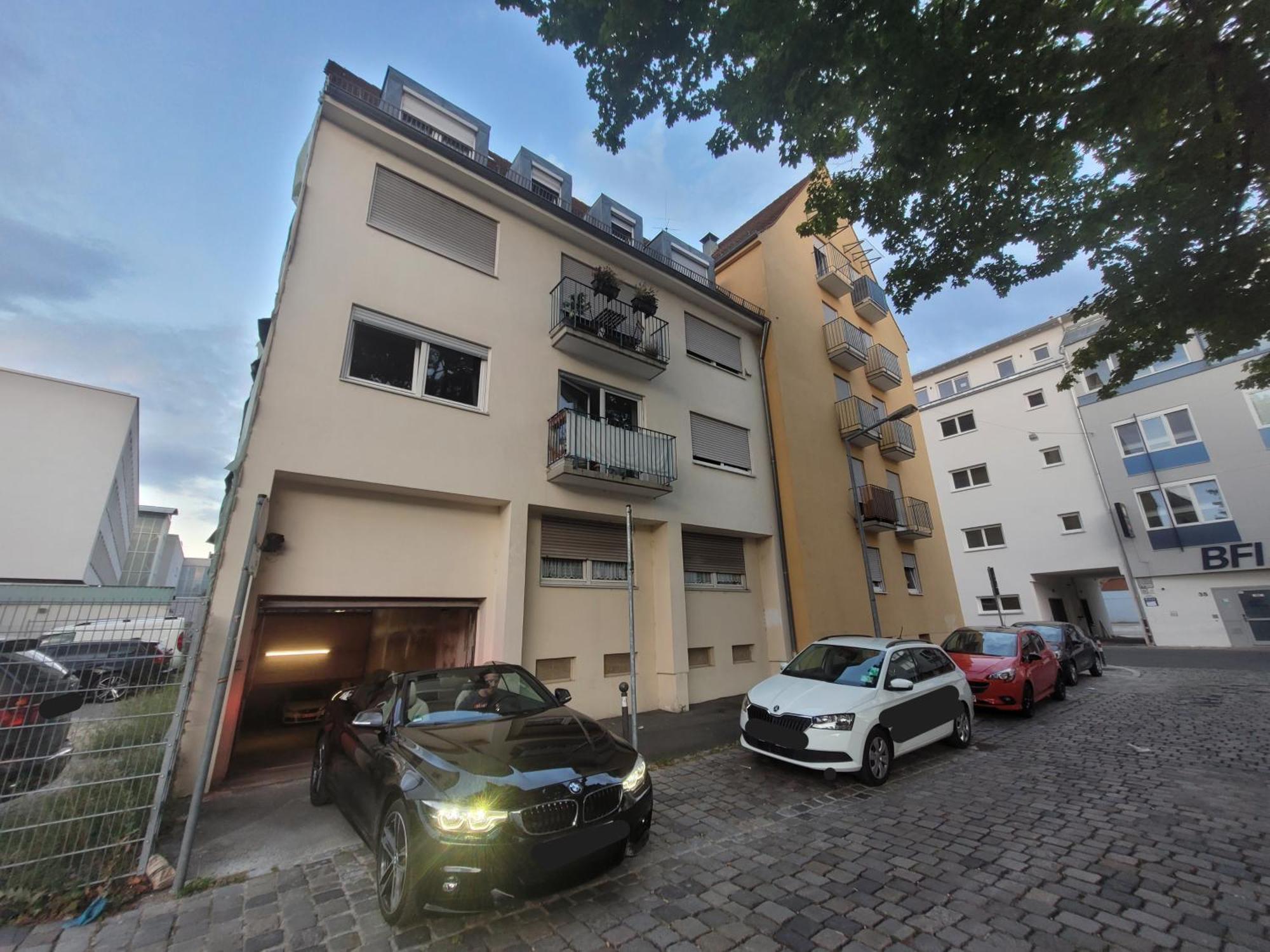 Apartment Center - 4 With Kitchen And 2 Bathrooms Nürnberg
